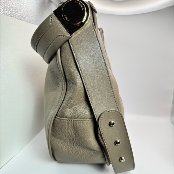 Furla Dark Taupe Leather Italian Hobo Bag - LIKE NEW - Picture 5 of 8